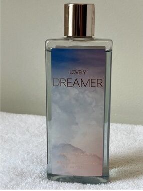 Bath & Body Works Lovely Dreamer Body Wash – Discontinued